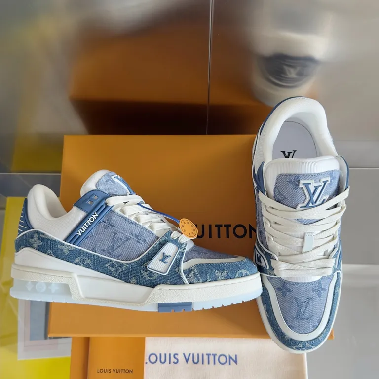 Louis Vuitton Shoe 